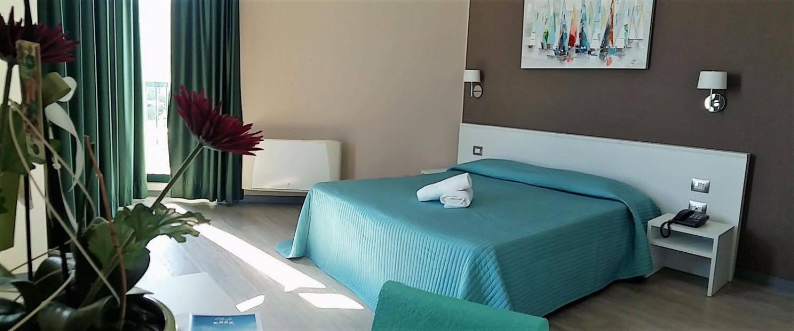 Club Esse Mediterraneo Монтесильвано Экстерьер фото